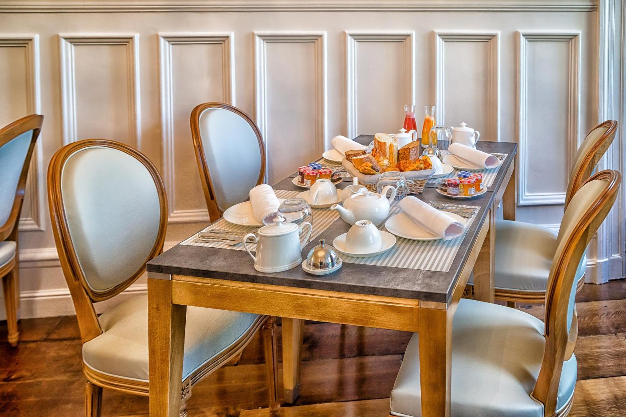 Hotel Chateau De La Marliere Fourmies Eksteriør bilde