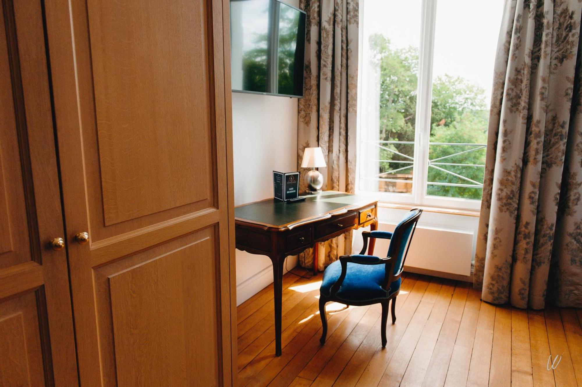 Hotel Chateau De La Marliere Fourmies Eksteriør bilde