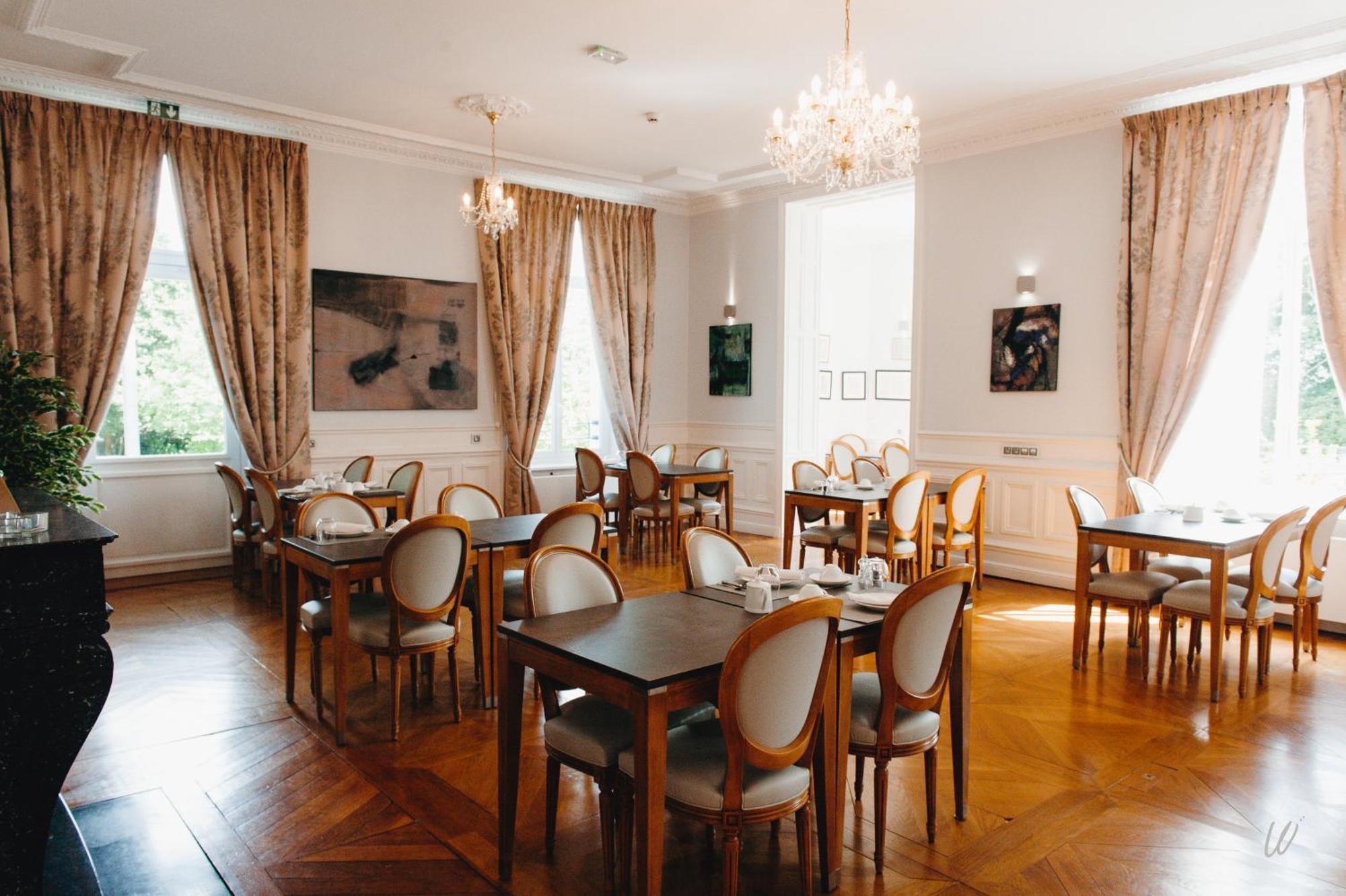 Hotel Chateau De La Marliere Fourmies Eksteriør bilde