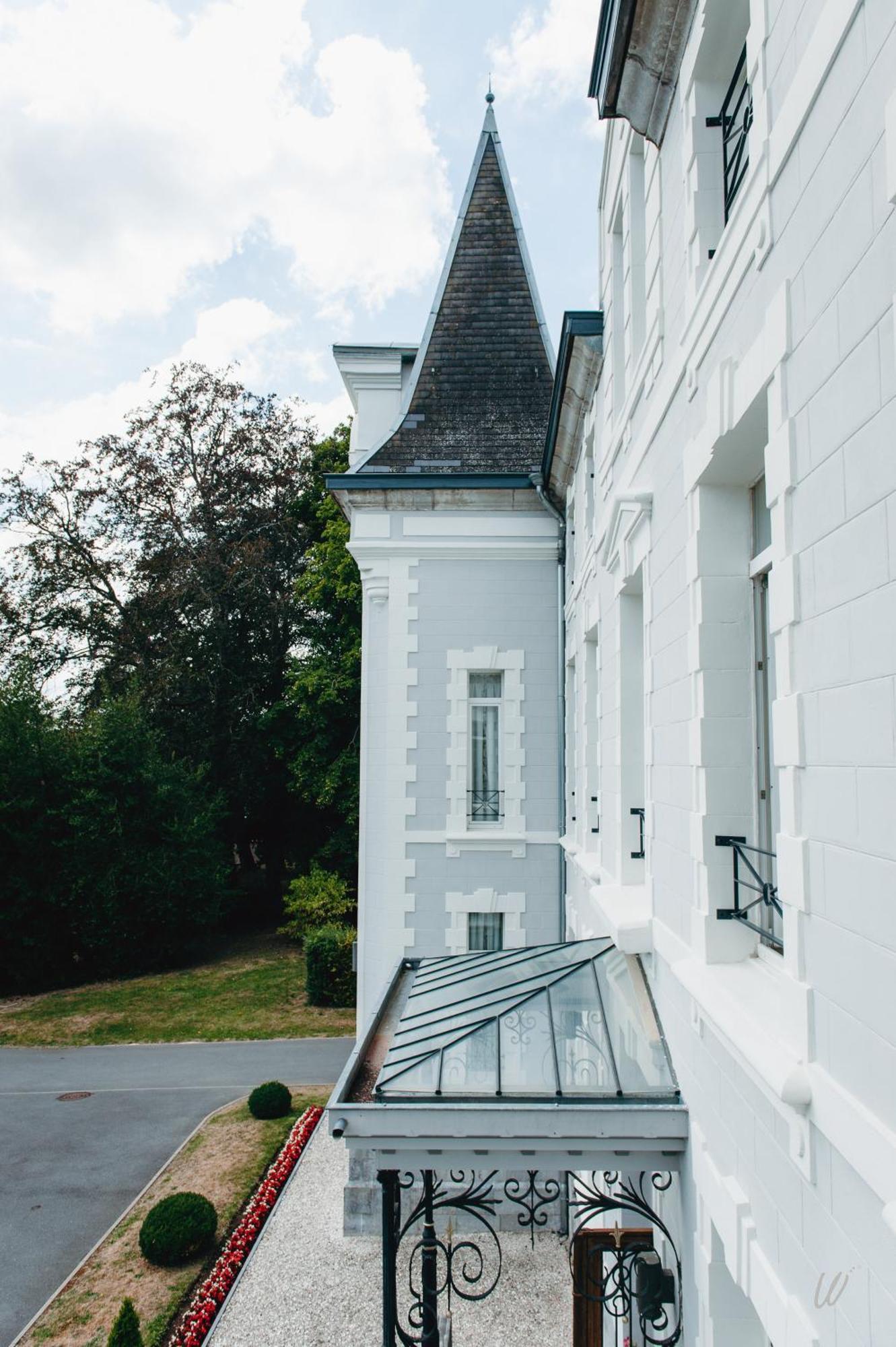 Hotel Chateau De La Marliere Fourmies Eksteriør bilde